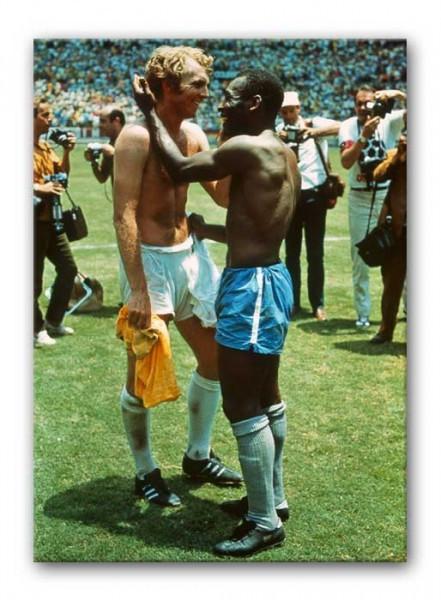 Bobby Moore and Pele Print - Canvas Art Rocks - 1