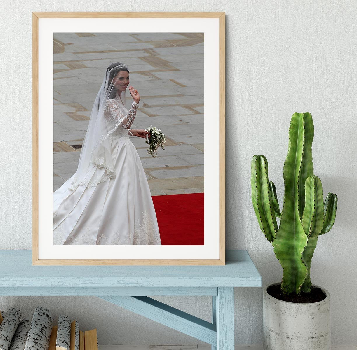Prince William and Kate Kate the bride arrives at the Abbey Framed Print - Canvas Art Rocks - 3