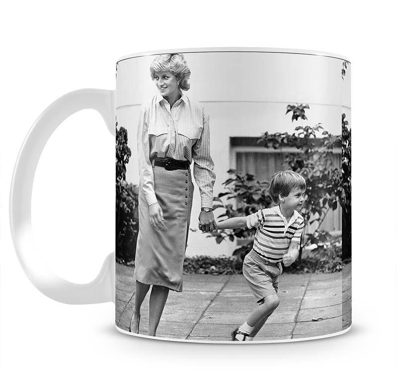 Prince William with Princess Diana dropping Harry at school Mug - Canvas Art Rocks - 2