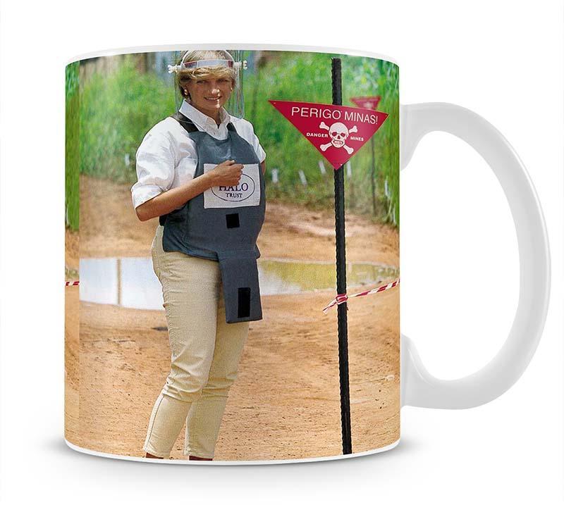 Princes Diana at a mine field in Angola for a Red Cross visit Mug - Canvas Art Rocks - 1