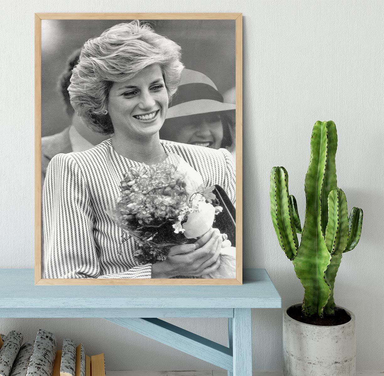 Princess Diana walkabout in Puckapunyal near Melbourne Framed Print - Canvas Art Rocks - 4
