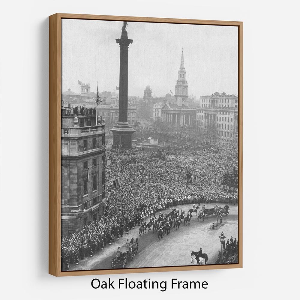 Queen Elizabeth II Wedding wedding coach in Trafalgar Square Floating Frame Canvas