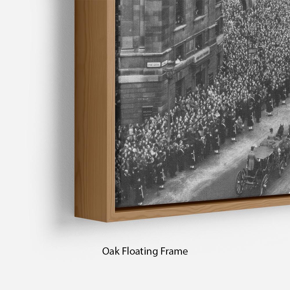 Queen Elizabeth II Wedding wedding coach in Trafalgar Square Floating Frame Canvas