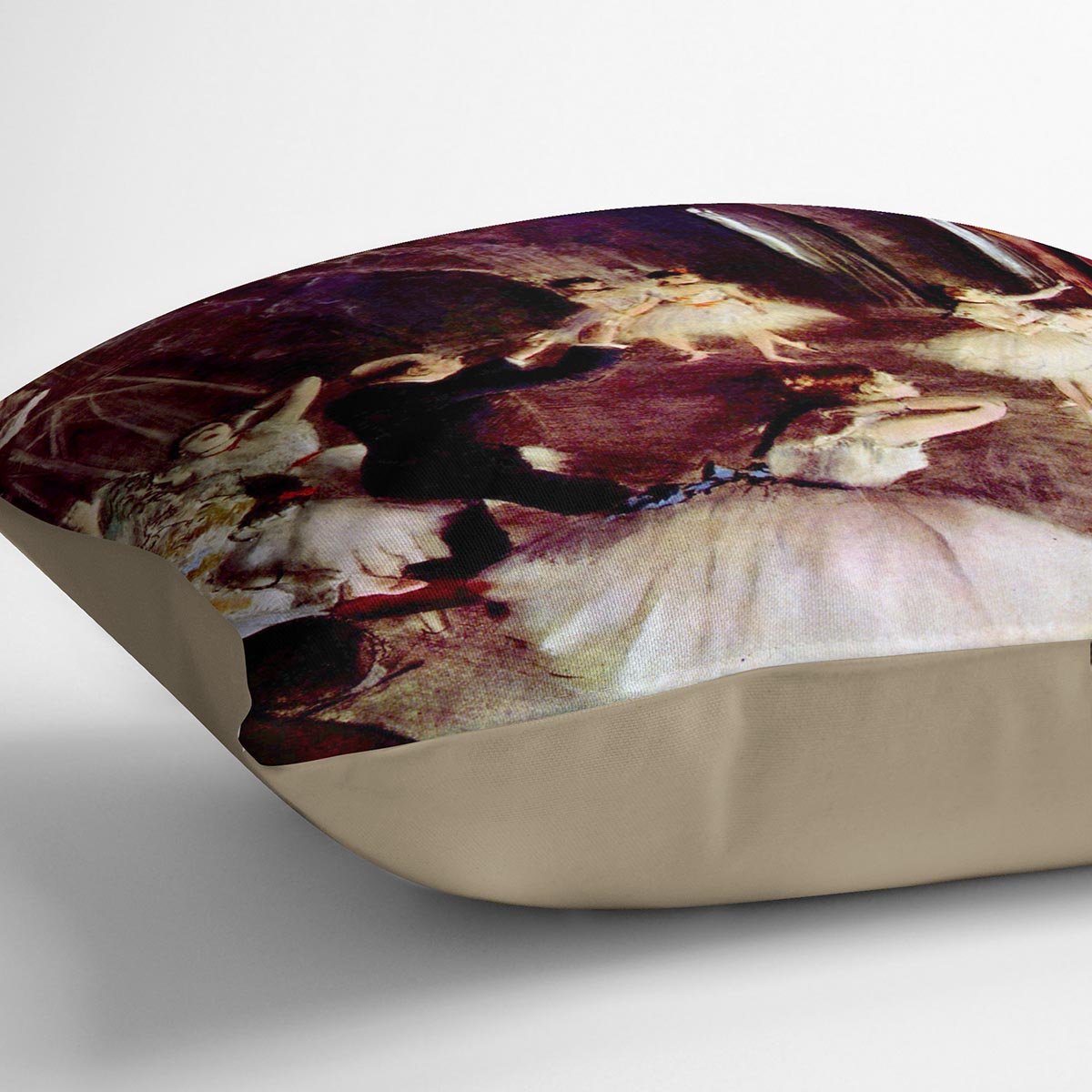 Stage trial by Degas Cushion