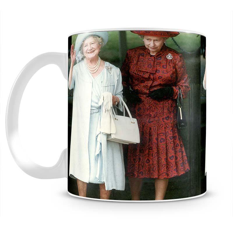 The Queen Mother on her 91st birthday with Queen Elizabeth Mug - Canvas Art Rocks - 2