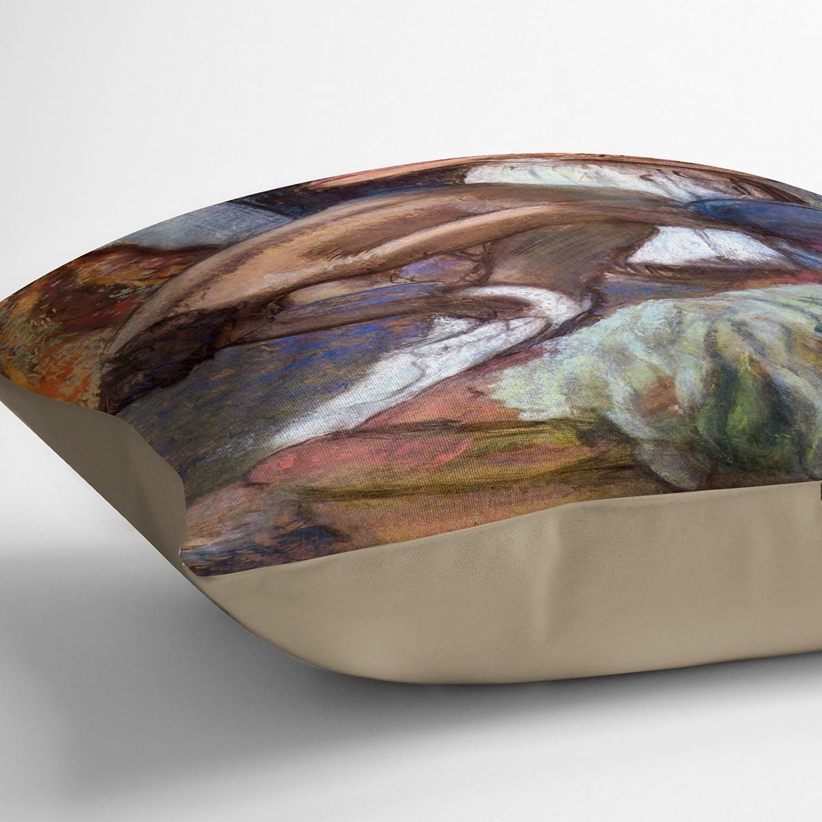 The strengthening after the bathwater by Degas Cushion