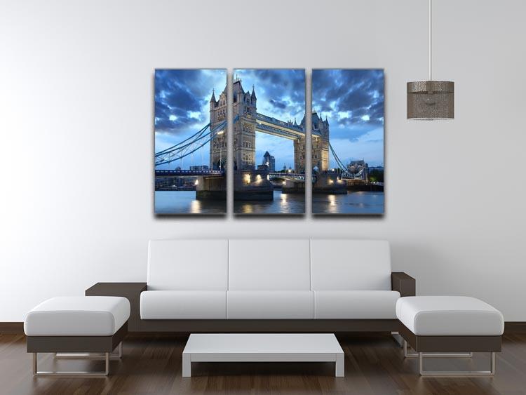 Tower Bridge in the evening 3 Split Panel Canvas Print - Canvas Art Rocks - 3