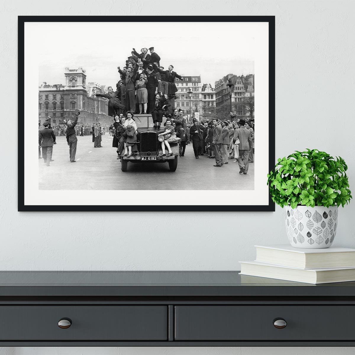 VE celebrations in London Framed Print - Canvas Art Rocks - 1
