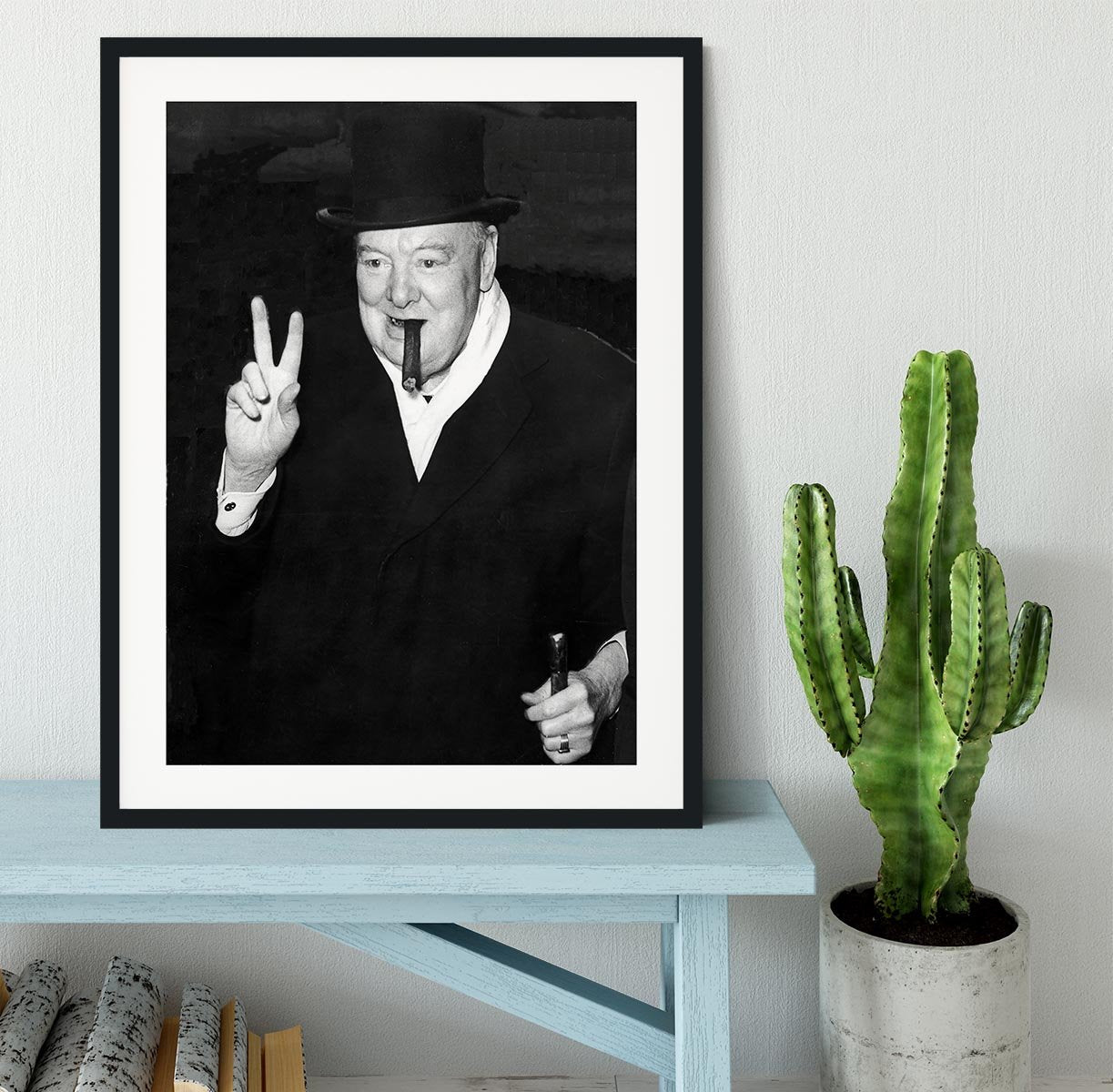 Winston Churchill giving the victory sign Framed Print - Canvas Art Rocks - 1
